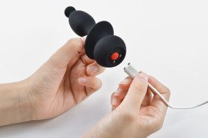 Korek Analny Z Ogonkiem Magic Bunny Magic Motion