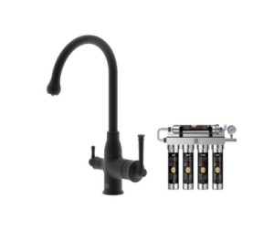 Bateria kuchenna retro z filtrem wody FREAK Nabakowska Architekci czarny mat