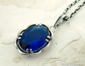 SPINEL - srebrny wisior z szafirem