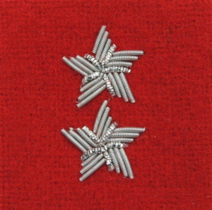 Stopień Wojska Polskiego haftowany bajorkiem do beretu szkarłatnego - starszy chorąży