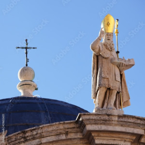 Plakat na papierze fotorealistycznym Krzyż i sclupture św.