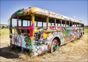 Painted bus in Washtucna, Washington., Carol Highsmith - plakat Wymiar do wyboru: 42x29,7 cm