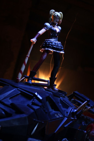 Batman Arkham Knight Harley Quinn Ver 1 - plakat Wymiar do wyboru: 29,7x42 cm