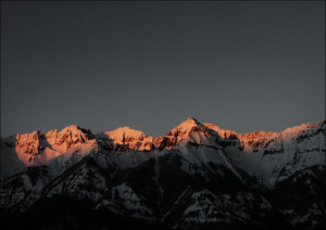 Mountain-sunset view from Telluride, once a mining boomtown and now a popular skiing destination in Colorado., Carol Highsmith - plakat Wymiar do wybo
