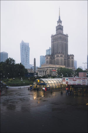 Zamglony Pałac - plakat premium Wymiar do wyboru: 59,4x84,1 cm