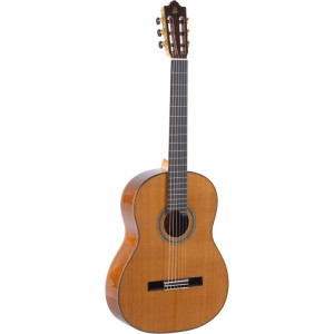 Admira Carmen – Gitara klasyczna flamenco