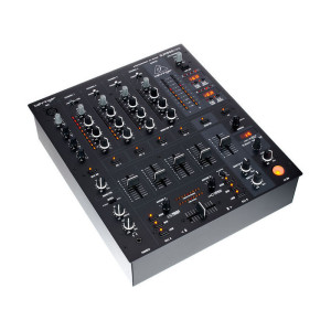 Behringer DJX900USB mikser DJ