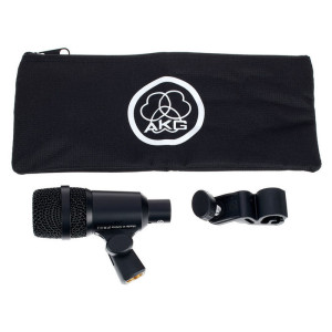 AKG P4