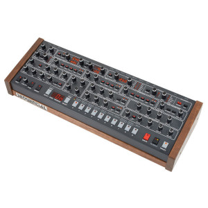 Sequential Prophet-6 Desktop | Syntezator analogowy