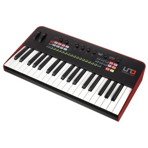 IK Multimedia UNO Synth Pro - syntezator