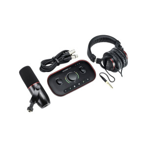 Focusrite Vocaster Two Studio - zestaw studyjny podcastowy