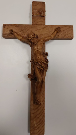 Krzyż z Jezusem - Gips - 38,5 x 21 cm