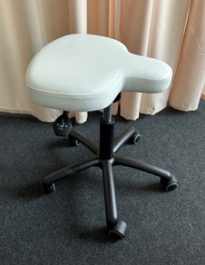 Arbeitshocker Westo