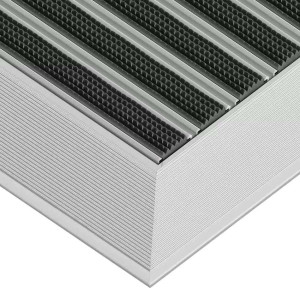 Aluminium-Fußmatte mit Gummieinlage - Clean Rubber 60 x 90 cm Schwarz 22 mm Rampenprofil