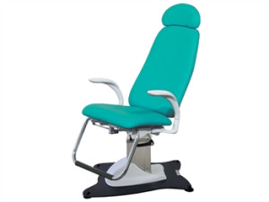 Gima poltrona automatica per paziente con attuatore elettrico, schienale regolabile, rivestimento Peltex, verde