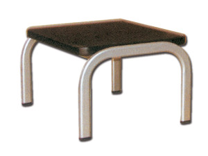 Gima Predellino Scaletta 1 Gradino Antiscivolo Verniciato 44x40x22/45 cm