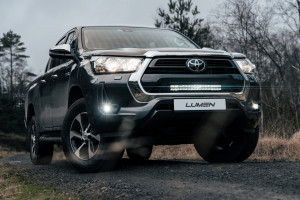 Lumen Toyota Hilux Ekstralys Grillkit Led