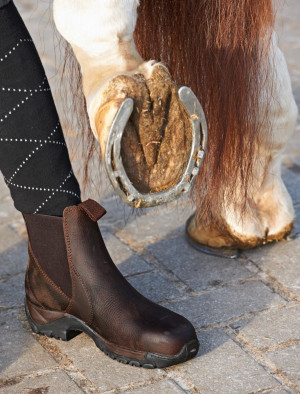 Buty stajenne Busse "Protection"