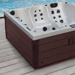 Piscine Italia Vasca idromassaggio da esterno color caffè 5 posti Rosa