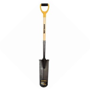True Temper Planting Spade with D Grip Wood Handle, Heavy Duty Carbon Steel Coated Head, Ergonomic Grip for Men