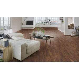 Canadia Flooring Red River Hickory 10Mm