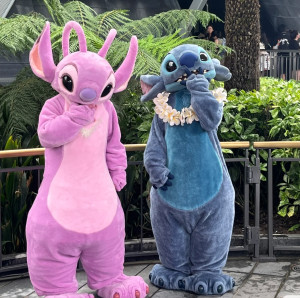 Potdemiel 2026 Hochwertiges Rosa Lilo & Stitch Cartoon-Charakter Maskottchen-Kostüm Werbe-Faschingskostüm Tierkostüm für Karneval