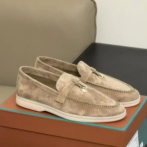 NONE 2026 New Arrival Timeless British Casual Shoes   Fringed Metal Buckle Flat Couple Shoes - European Export Grade 1