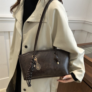 NONE Pendler-Umhängetasche für Damen mit langem Spaghettiträger im Knoten-Design, einfache Handtasche mit Anhänger, stilvolle horizontale