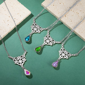 skyrim Klassische bunte Kristallhexe Keltischer Knoten Anhänger Halskette Edelstahl Damen Retro irischer Knoten Jubiläumsschmuck Geschenk