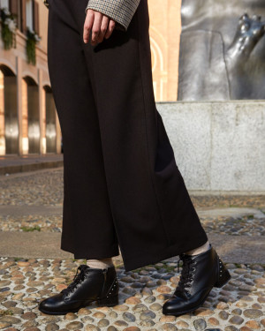 Alex plant based boots