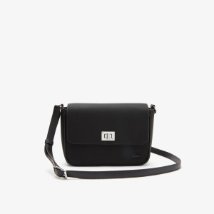 Women’s flap close shoulder bag
