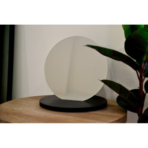 Decoratieve ronde make-up spiegel op voet - BLUM III