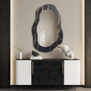 Nieregularne lustro na czarno złotym marmurze - MARBLE NOCTO