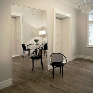 Lustro ścienne na wymiar, duże lustro łazienkowe z szlifowaną krawędzią, dekoracyjne lustro do przedpokoju – AGIS NA WYMIAR