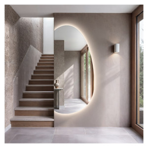 Oglindă de formă organică cu iluminare – TURMALIN LED Dimensiuni 69x150