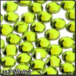 50 sztuk cyrkonie szklane SS6 olivine
