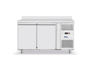 Stół chłodniczy 2-drzwiowy z agregatem bocznym Arktic Profi Line GN 1/1 230V/250W 1360x700x(H)879mm