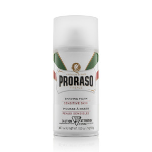 Proraso, Pianka do golenia do skóry wrażliwej, 300 ml