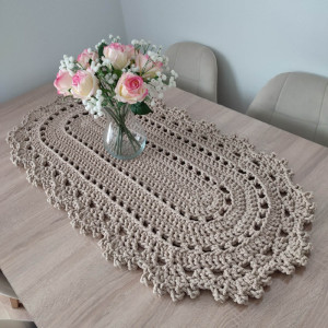 Bieżnik szydełkowy owalny ze sznurka 50cmx100cm