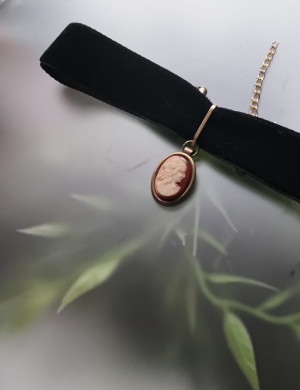 Naszyjnik retro choker camea