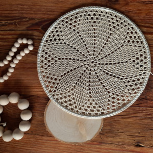 Rozeta mandala serweta na obręczy 20cm
