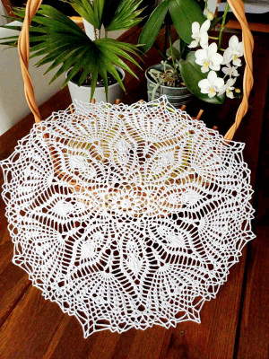 Serwetka szydełkowa 38cm