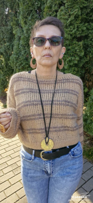 Sweter "cynamonowy szept"