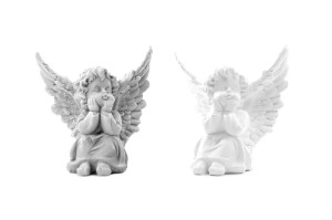 Figurka aniołka z gipsu 11 cm