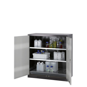 Szafa na chemikalia asecos® CS-CLASSIC, z denną wanną ociekową z blachą dziurkowaną i 2 półkami, wys. x szer. x gł. 1105 x 1055 x 520 mm, kolor czystobiały
