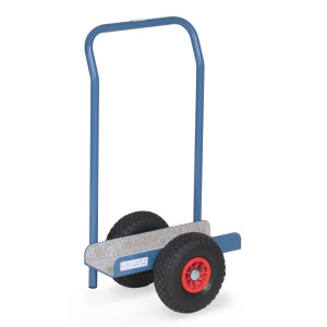 Transporter do płyt fetra® z półką oraz uchwytem, udźwig 400 kg, półka 500 x 150 mm, ogumienie pneumatyczne