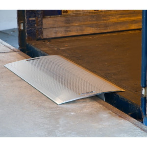Pomost załadunkowy Altec HFB, udźwig 4000 kg, dł. x szer. 550 x 1500 mm