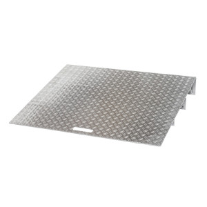 Pomost klinowy z aluminium, nośność 300 kg, możliwa różnica wysokości 10-70 mm