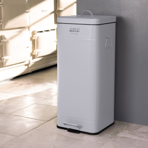 Charles Bentley Steel Step On Kitchen Trash Can - 30L Grey 30L
