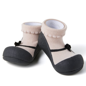 Attipas Lekkie I Antypoślizgowe Buciki Opera Girl 13,5 Cm / 22,5 Barefoot